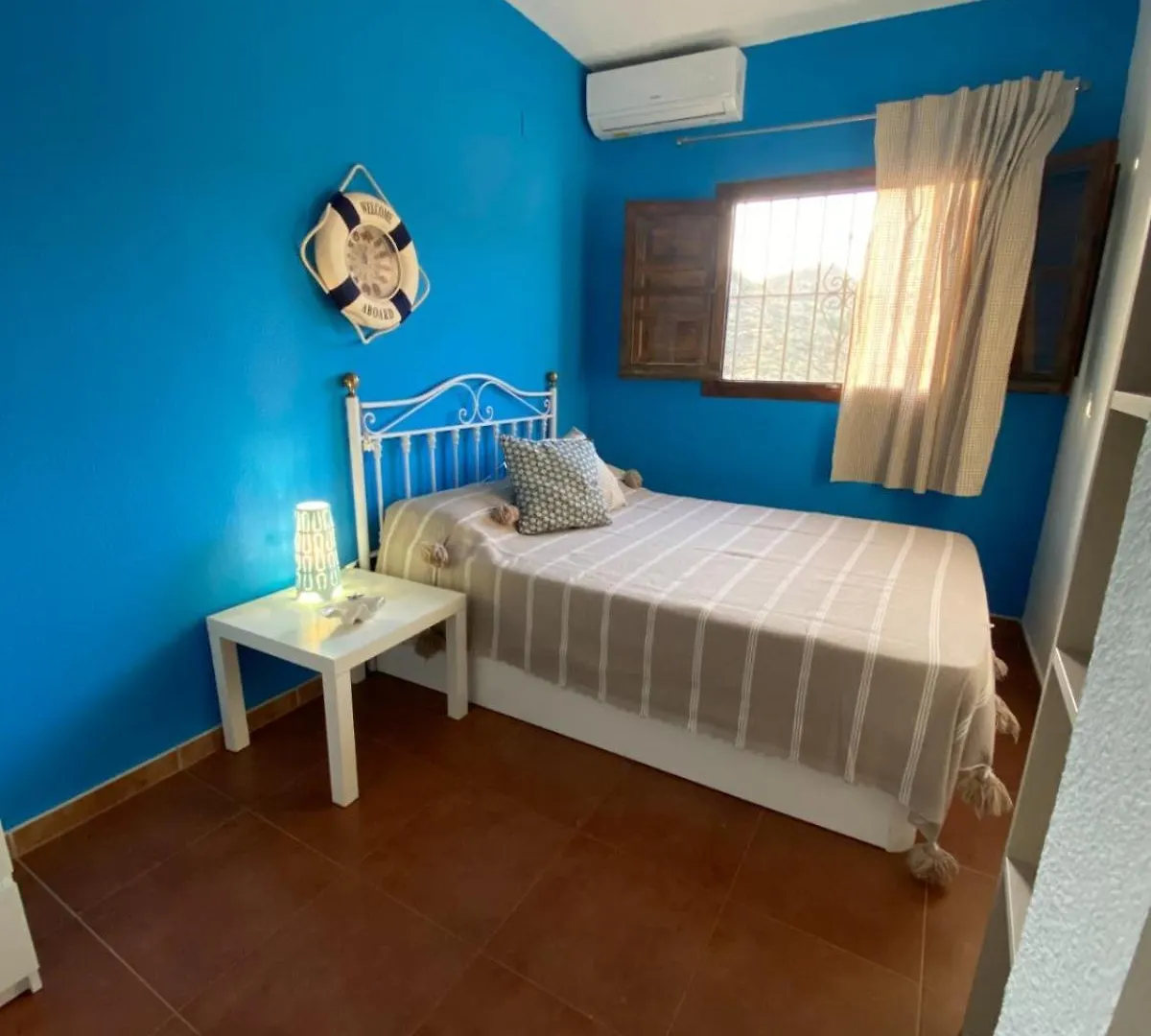 Casa Rural Los Almendros Málaga 0*,  España