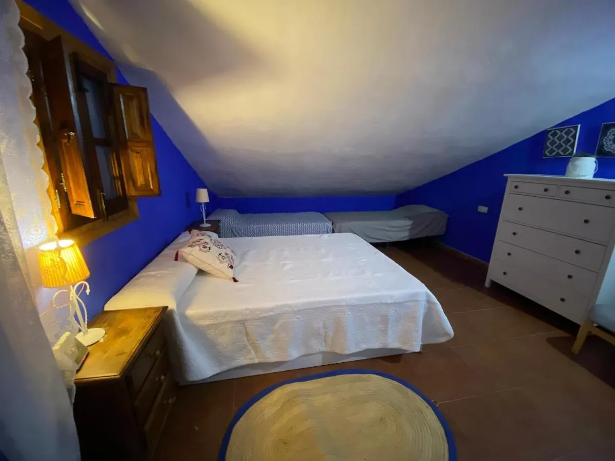 Chalet Casa Rural Los Almendros Malaga